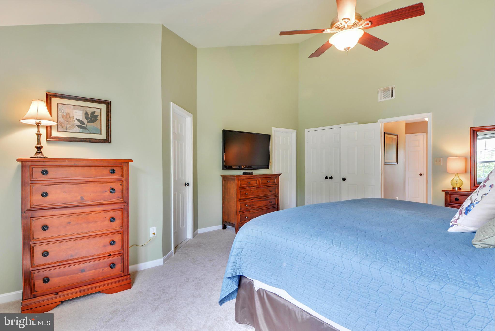 GREAT FALLS CHASE - Residential