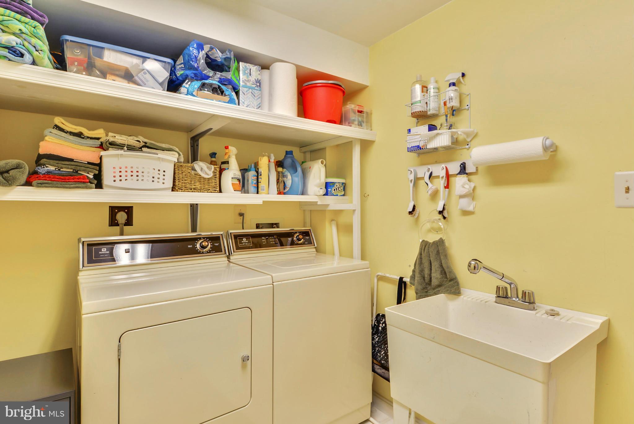 GREAT FALLS CHASE - Residential