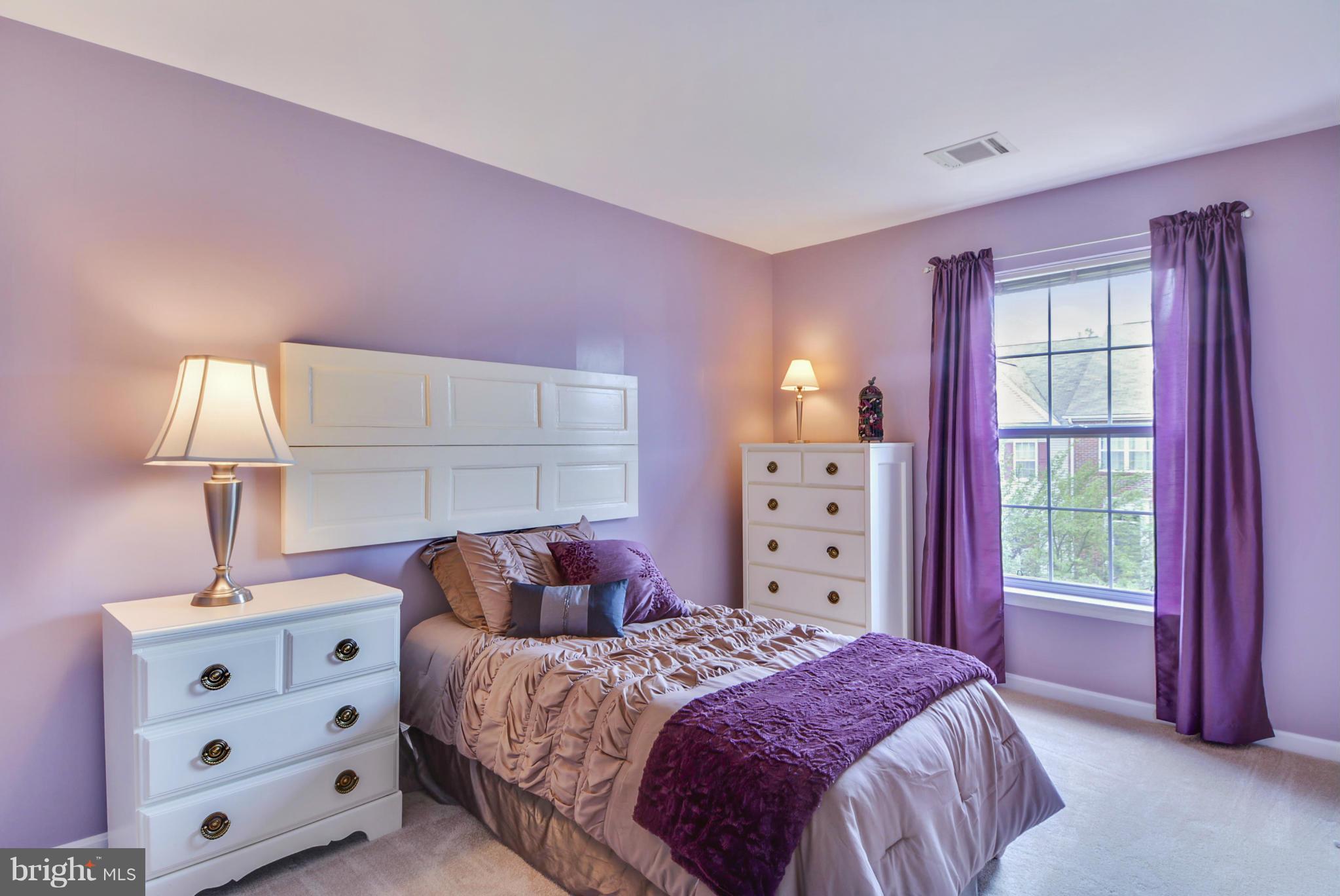 GREAT FALLS CHASE - Residential