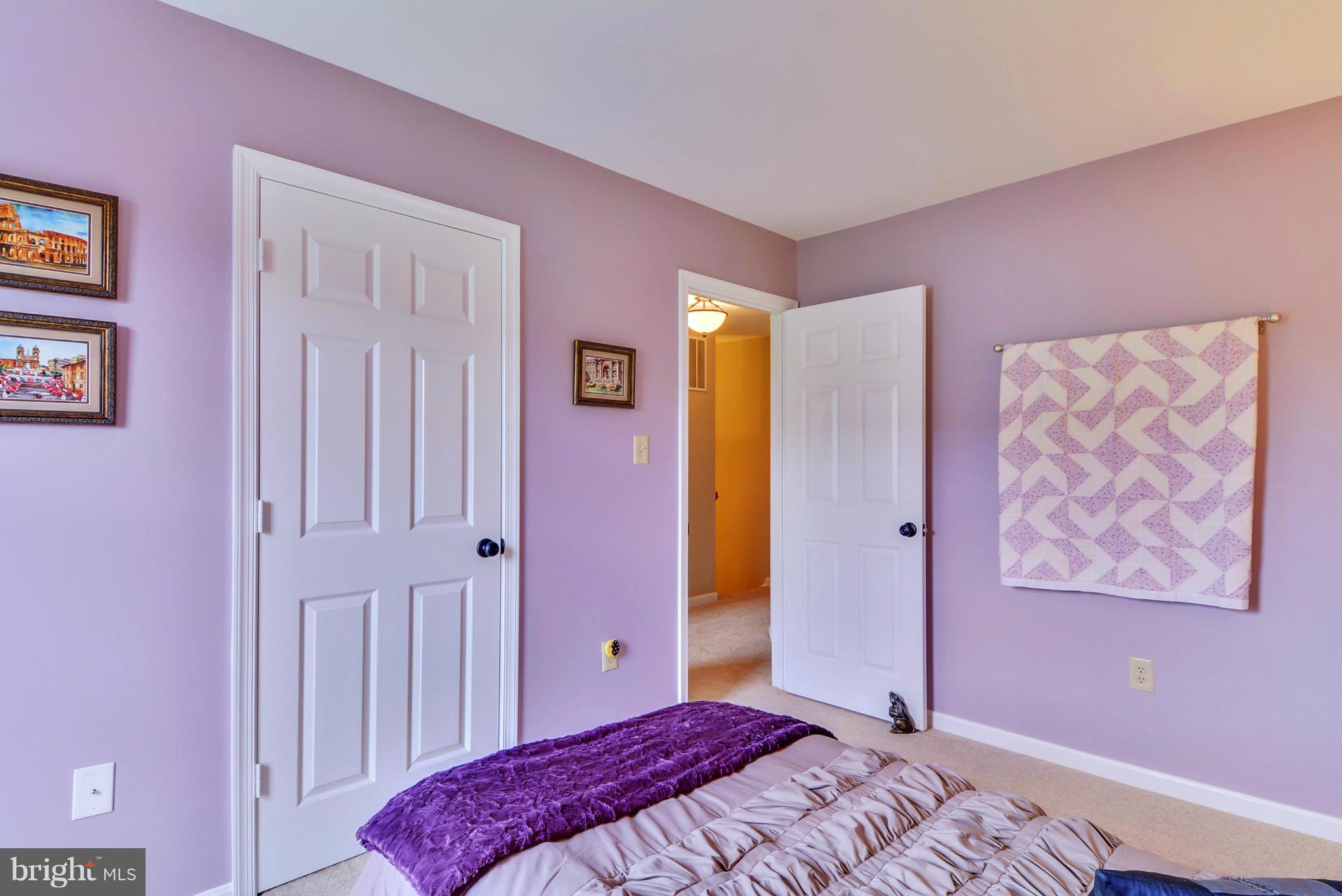 GREAT FALLS CHASE - Residential