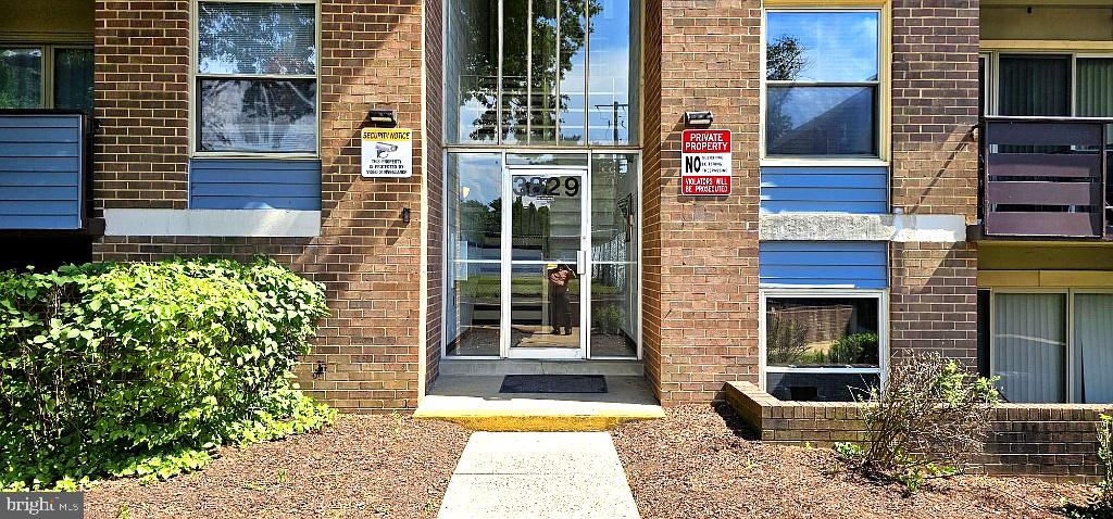 MARLOW TOWERS CONDOMINIUMS - Residential