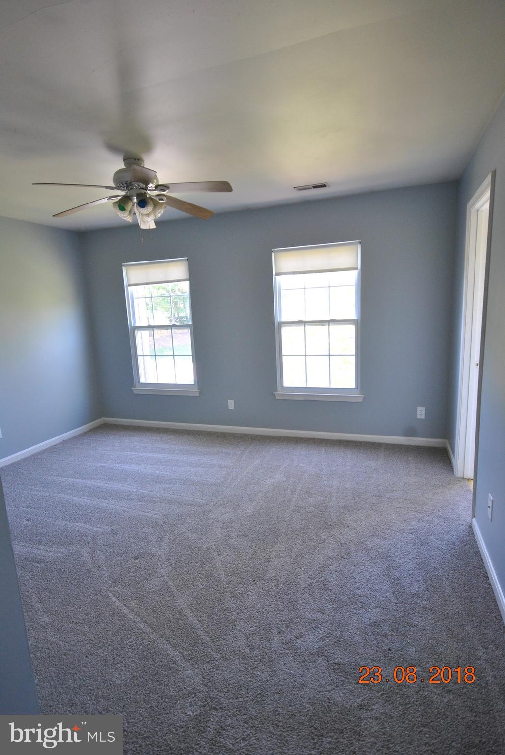 FAIRVIEW COMMONS - Residential