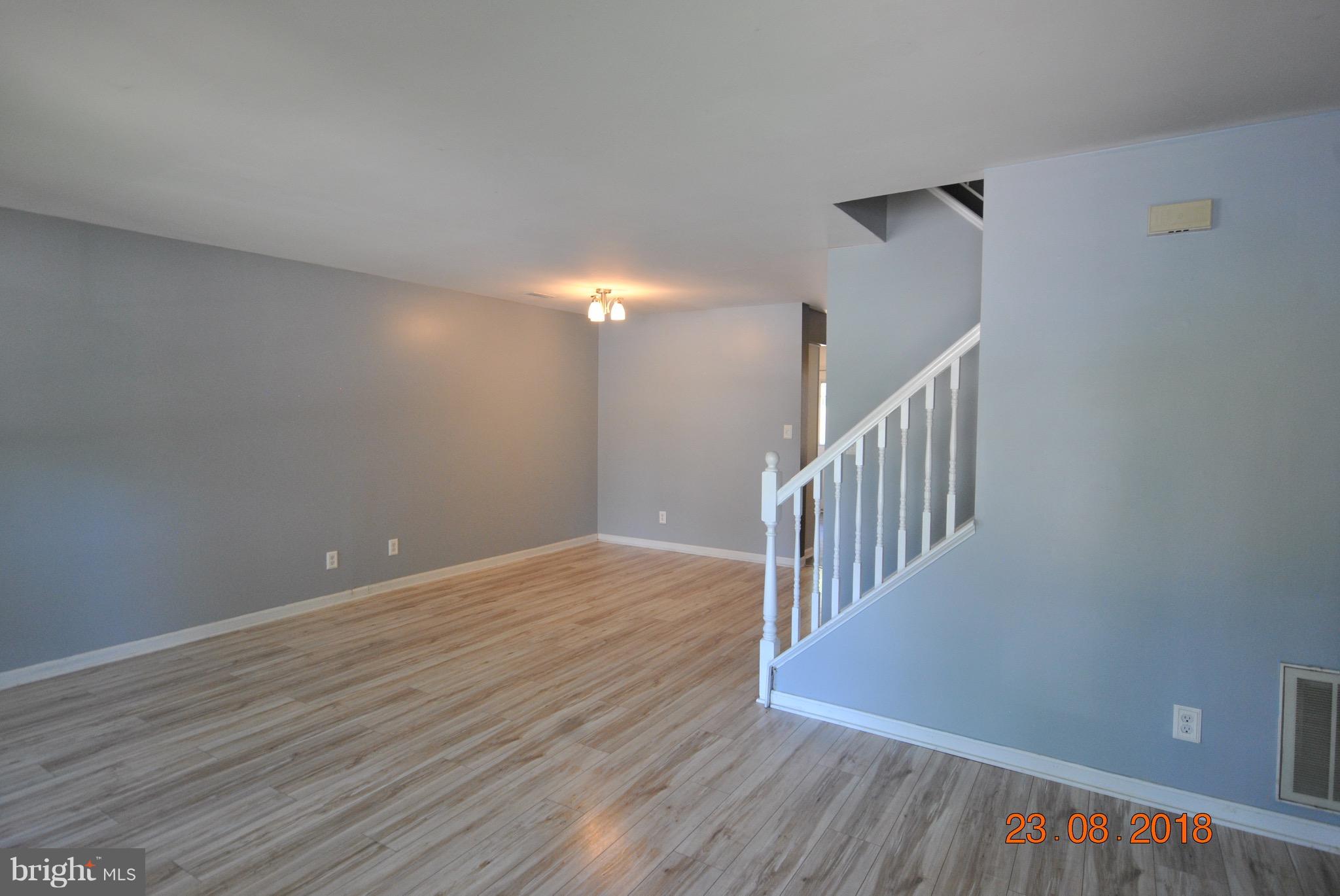 FAIRVIEW COMMONS - Residential