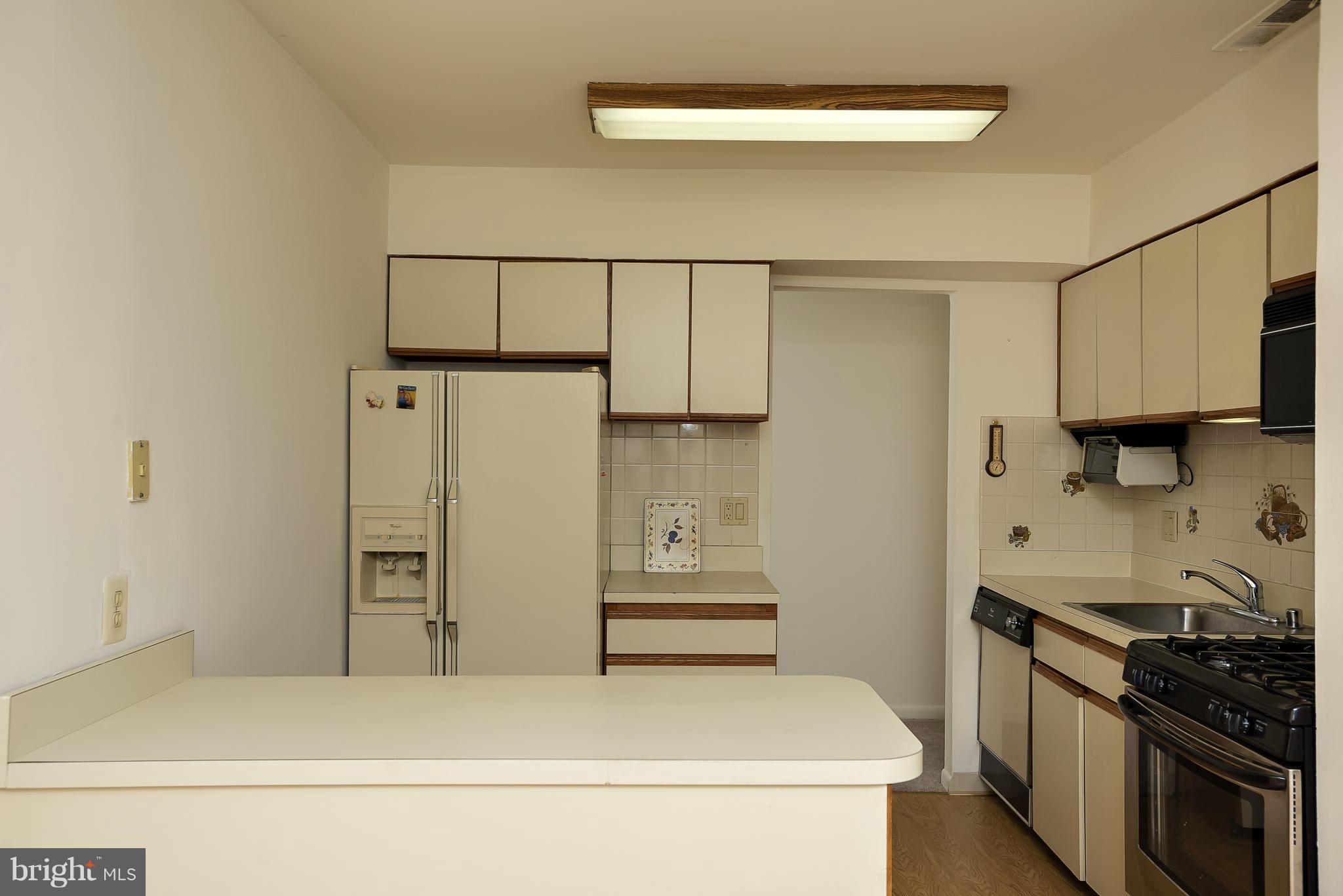 VILLAGE OF LONG REACH - Residential