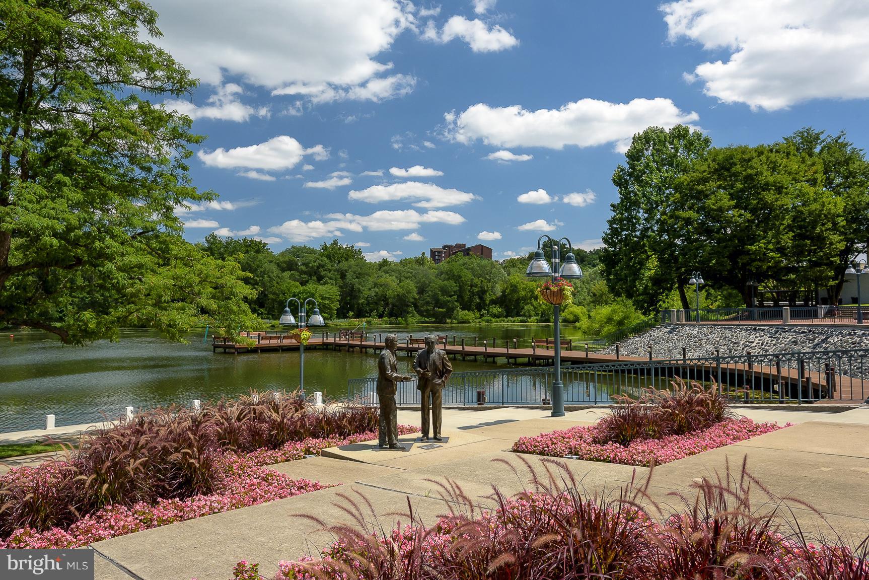 VILLAGE OF LONG REACH - Residential