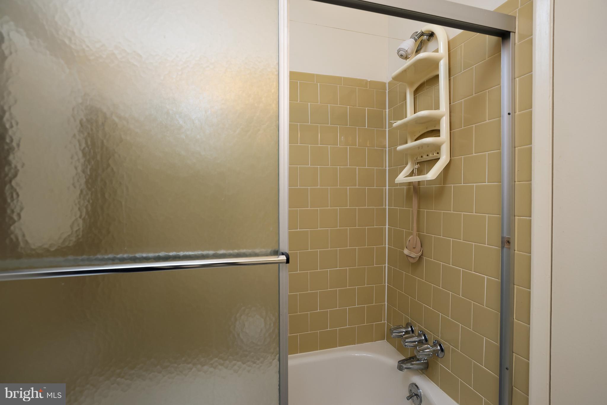 VILLAGE OF LONG REACH - Residential