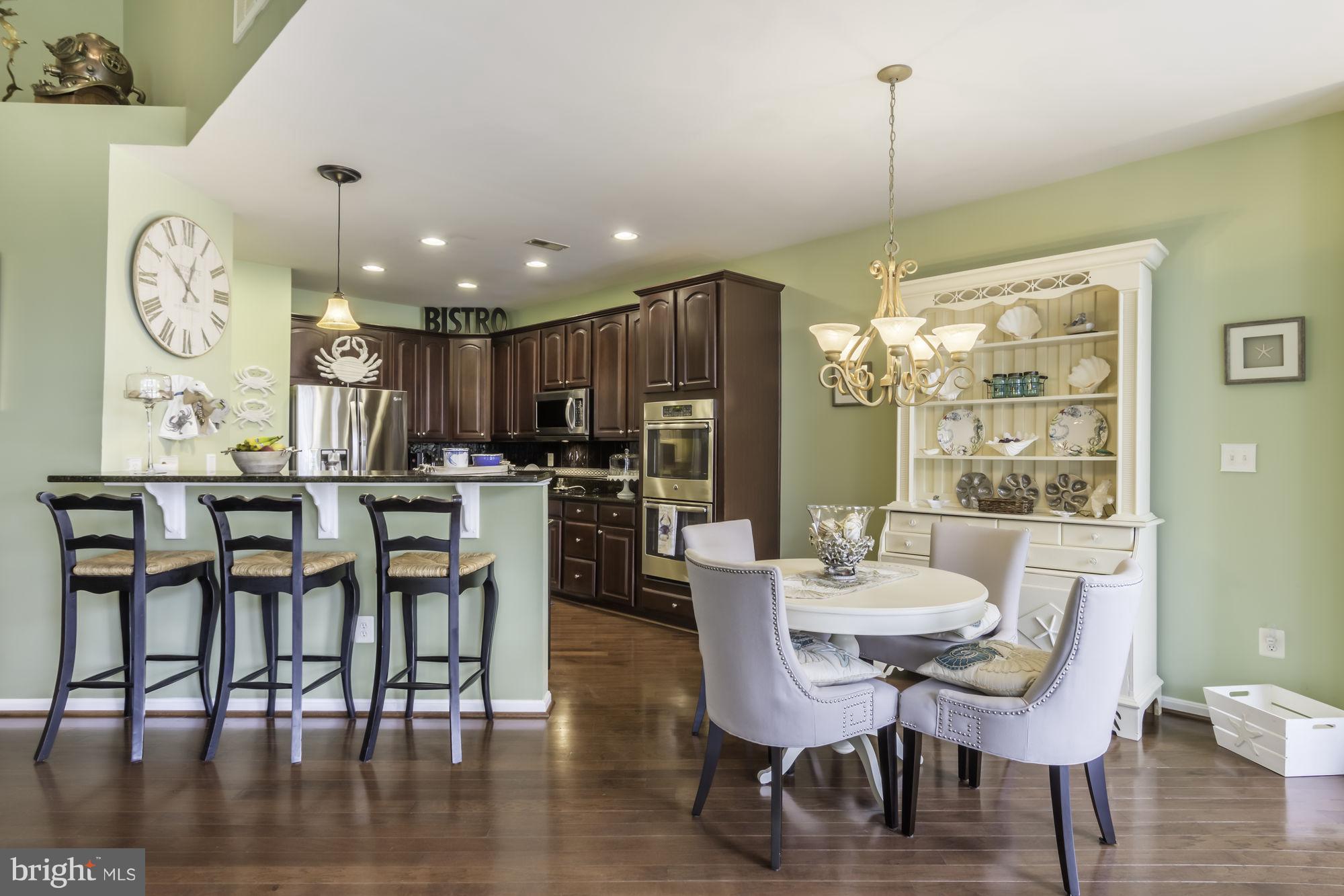 SYMPHONY VILLAGE AT CENTREVILLE - Residential