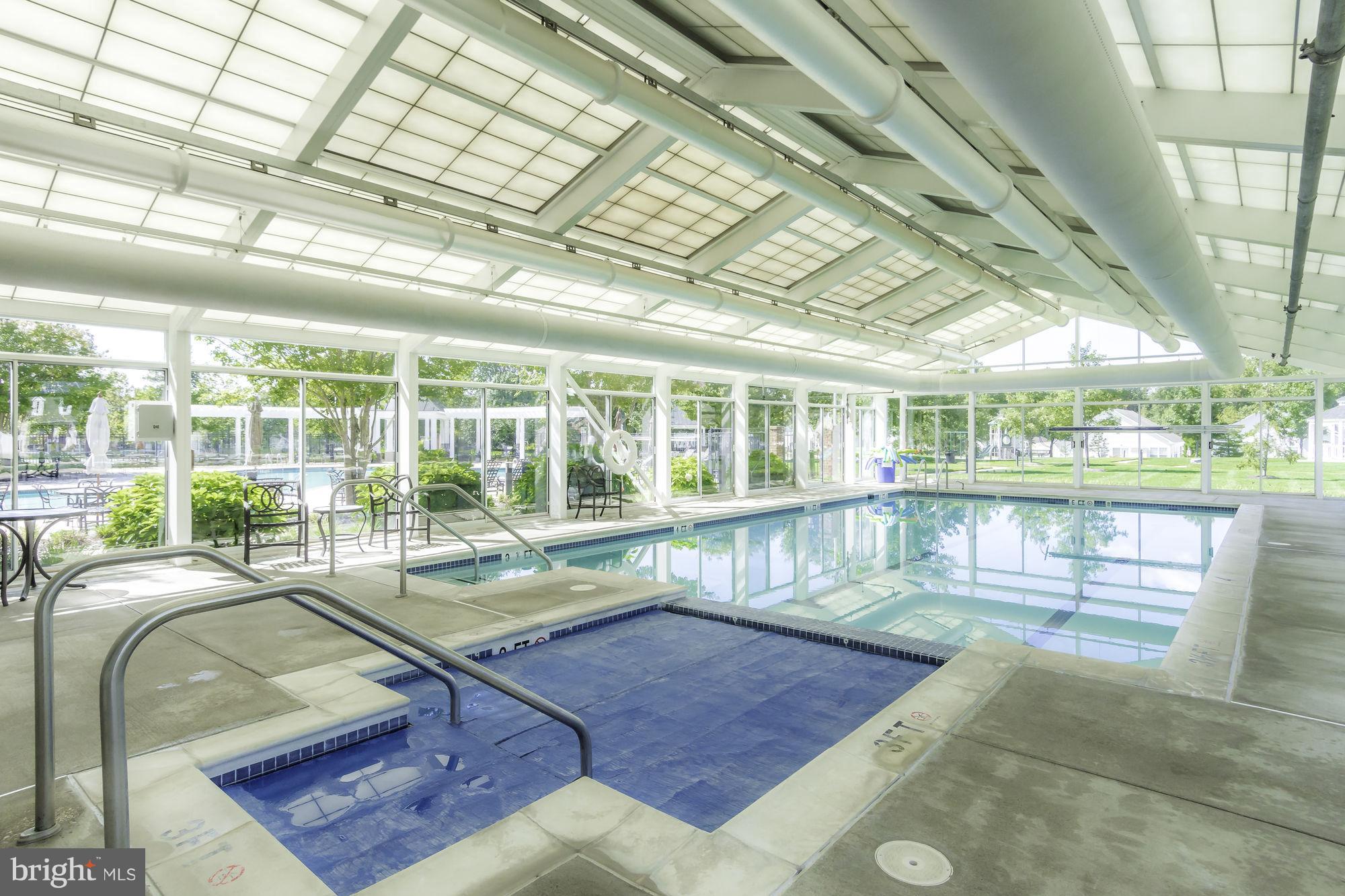 SYMPHONY VILLAGE AT CENTREVILLE - Residential