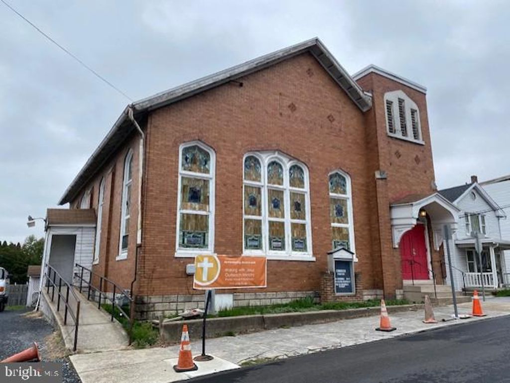 Photo of 219 Locust Street, STEELTON, PA 17113 (MLS # PADA2047276)