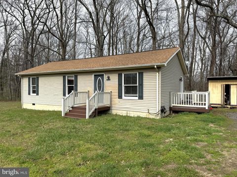 8109 LAMBS CREEK CHURCH ROAD KING GEORGE VA 22485