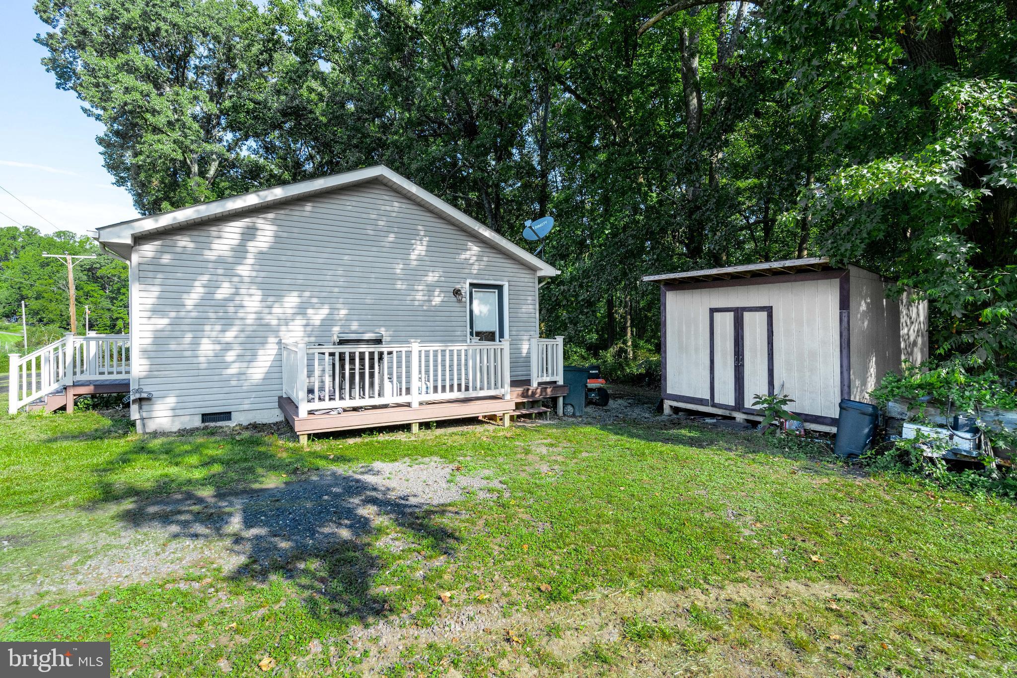 8109 LAMBS CREEK CHURCH ROAD