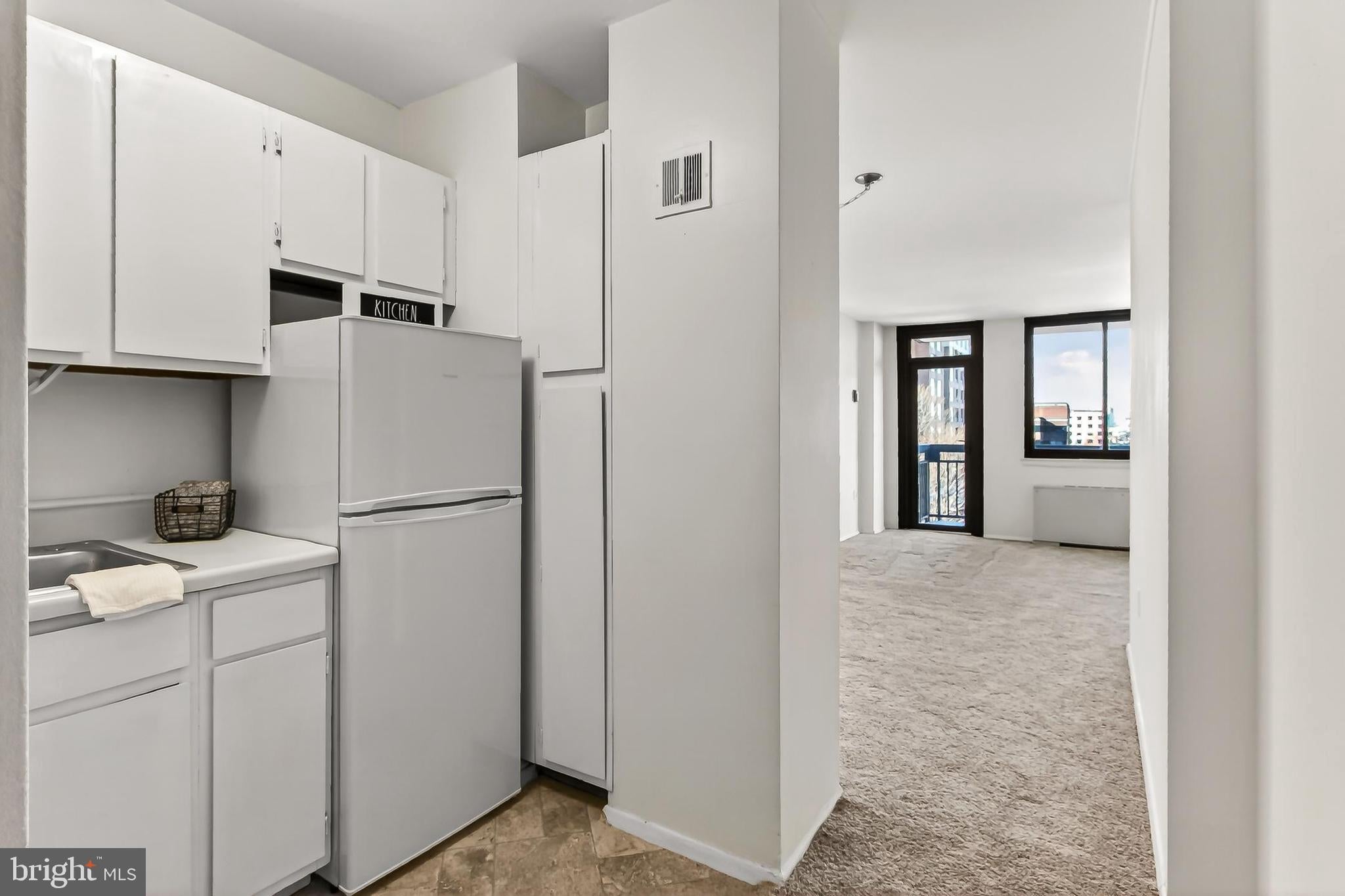 801 N PITT STREET 521