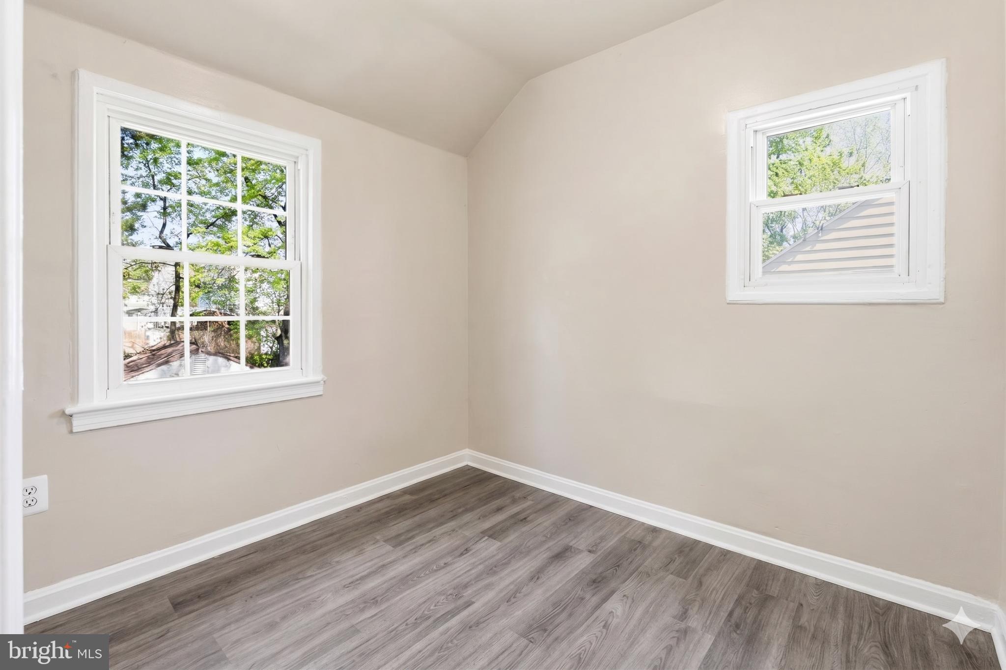 KENTLAND - Residential