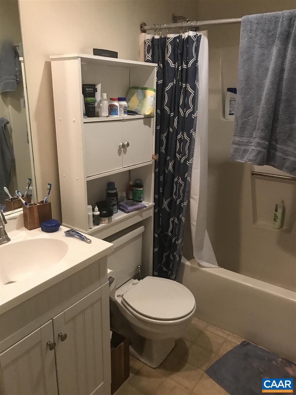 WERTLAND COMMONS - Residential Lease