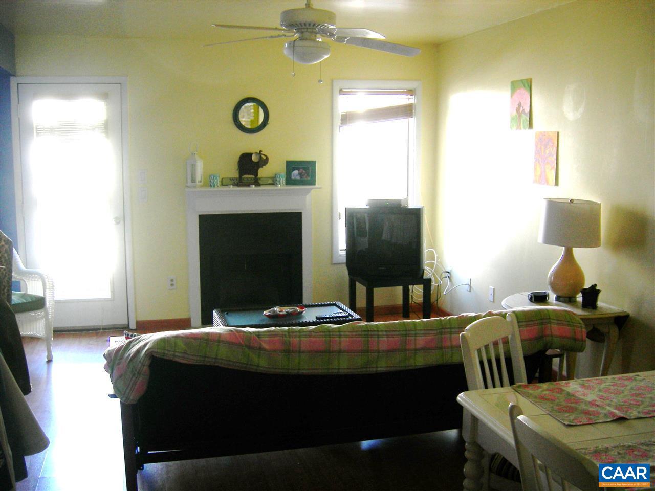 WERTLAND COMMONS - Residential Lease