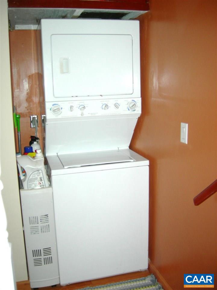 WERTLAND COMMONS - Residential Lease