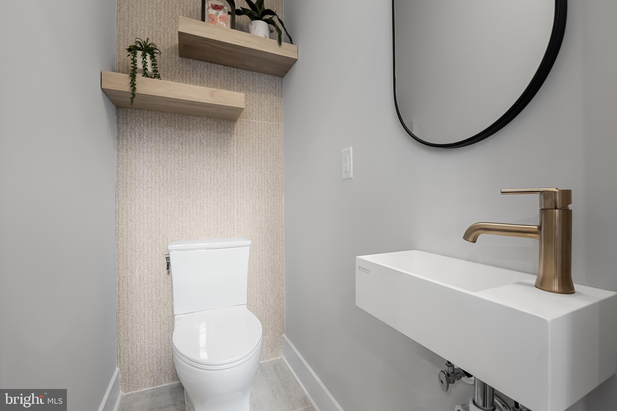 SOCIETY HILL - Residential