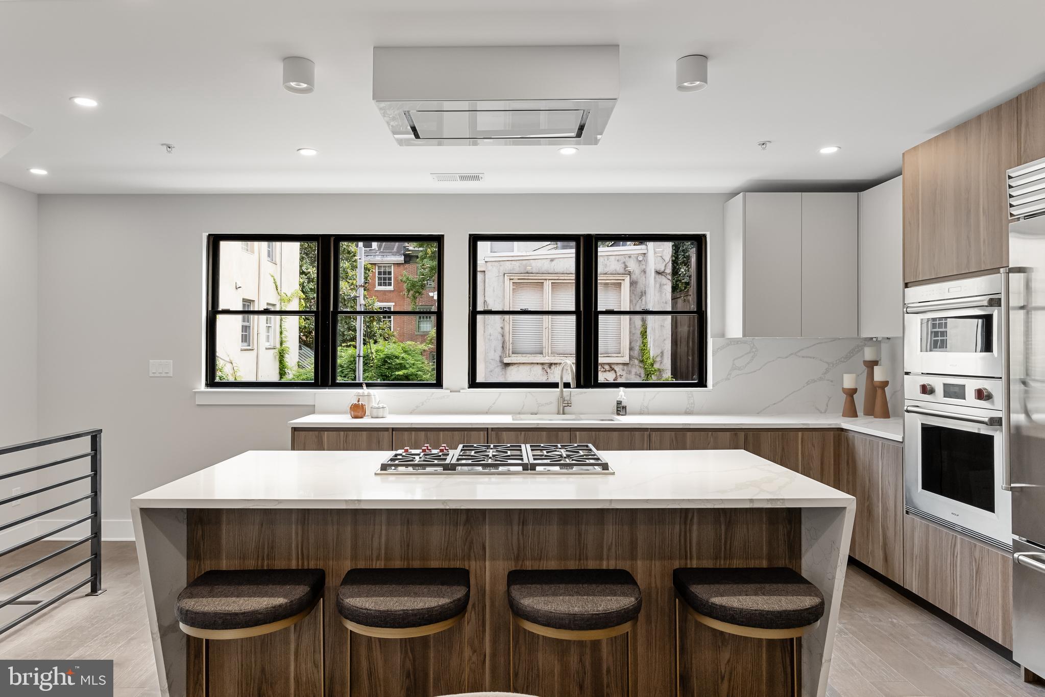 SOCIETY HILL - Residential