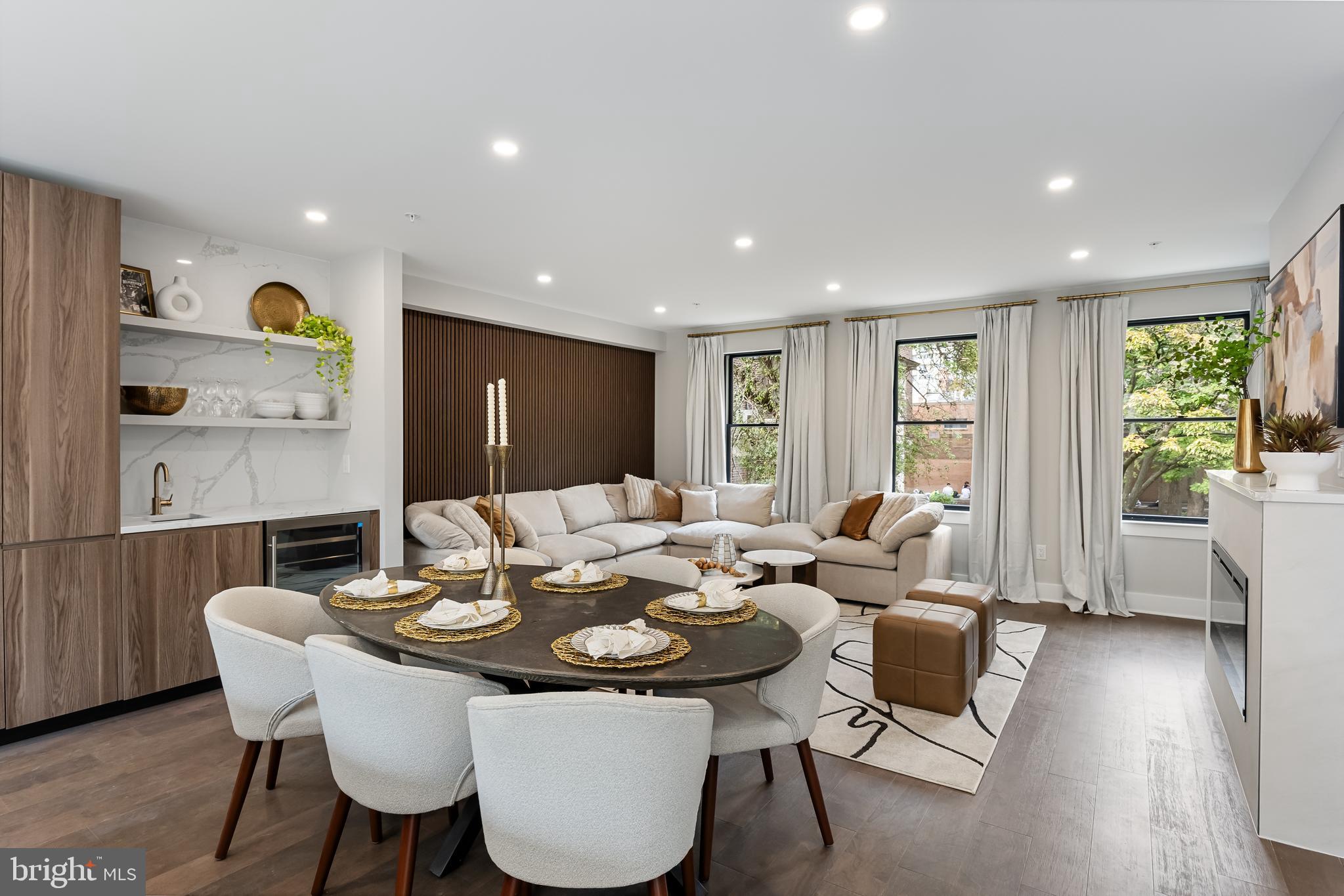 SOCIETY HILL - Residential