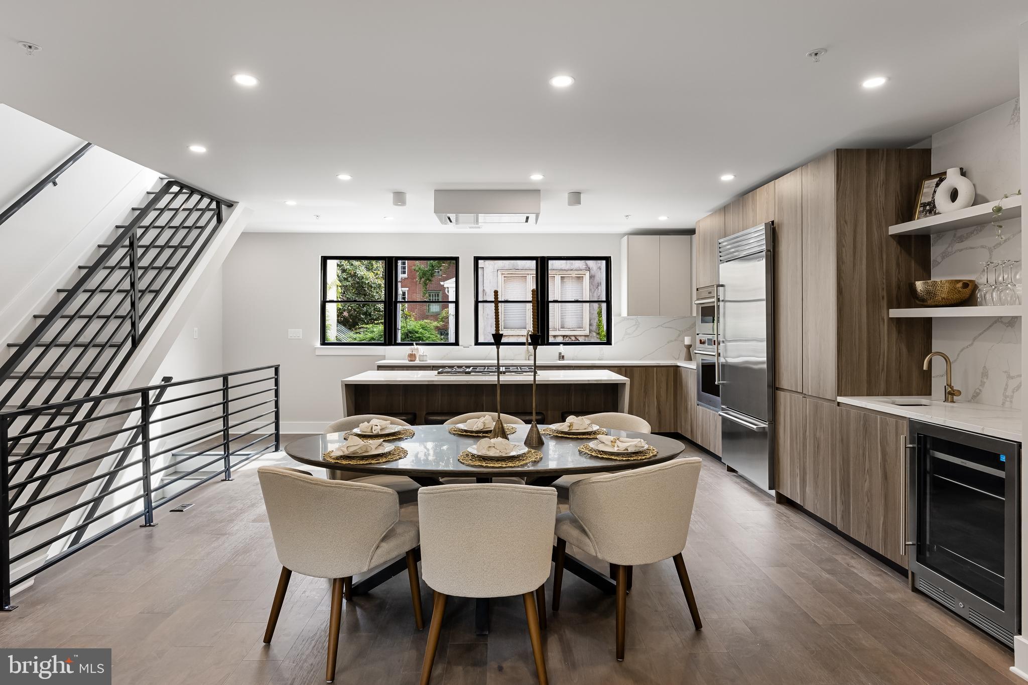 SOCIETY HILL - Residential