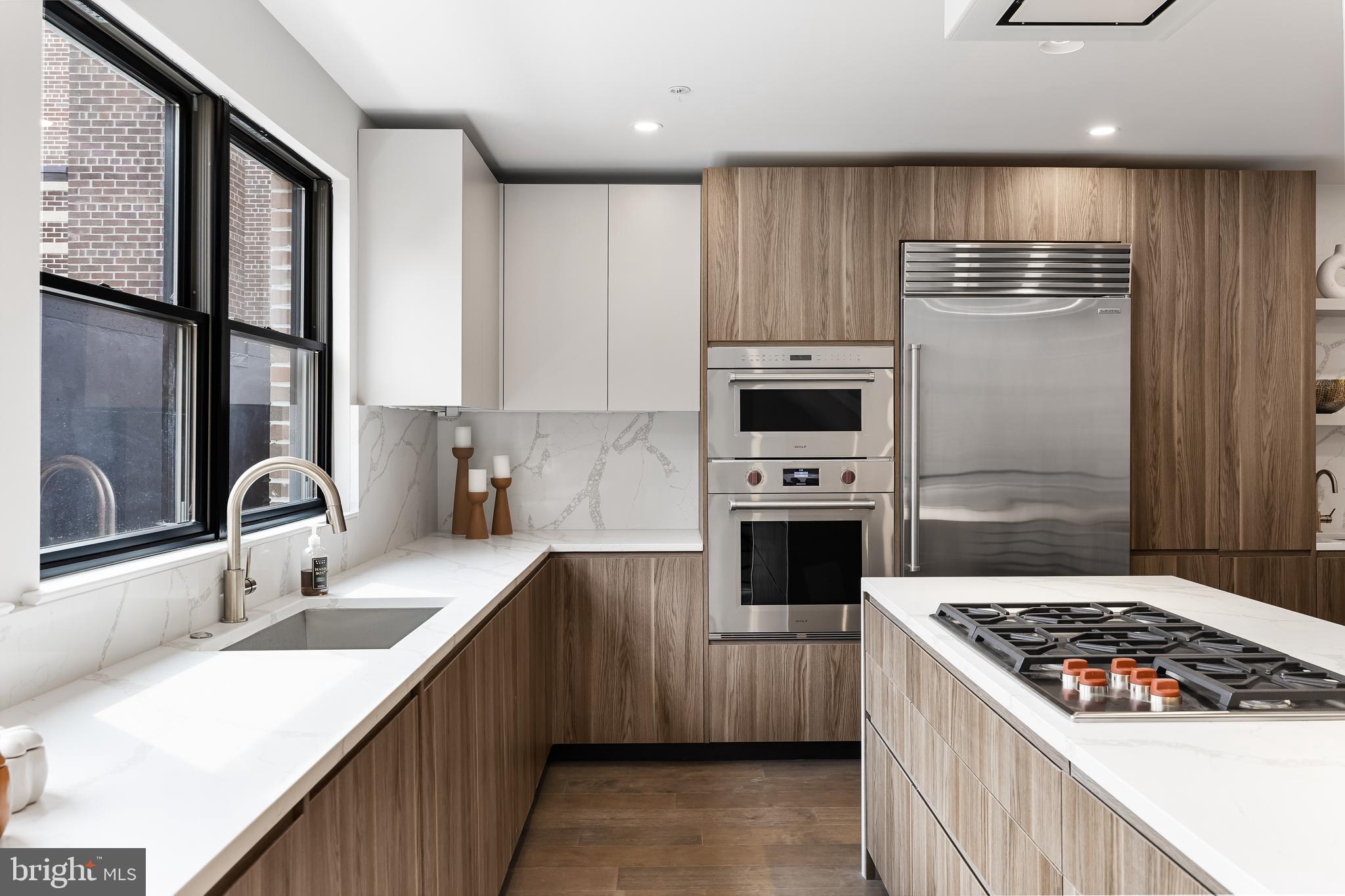 SOCIETY HILL - Residential