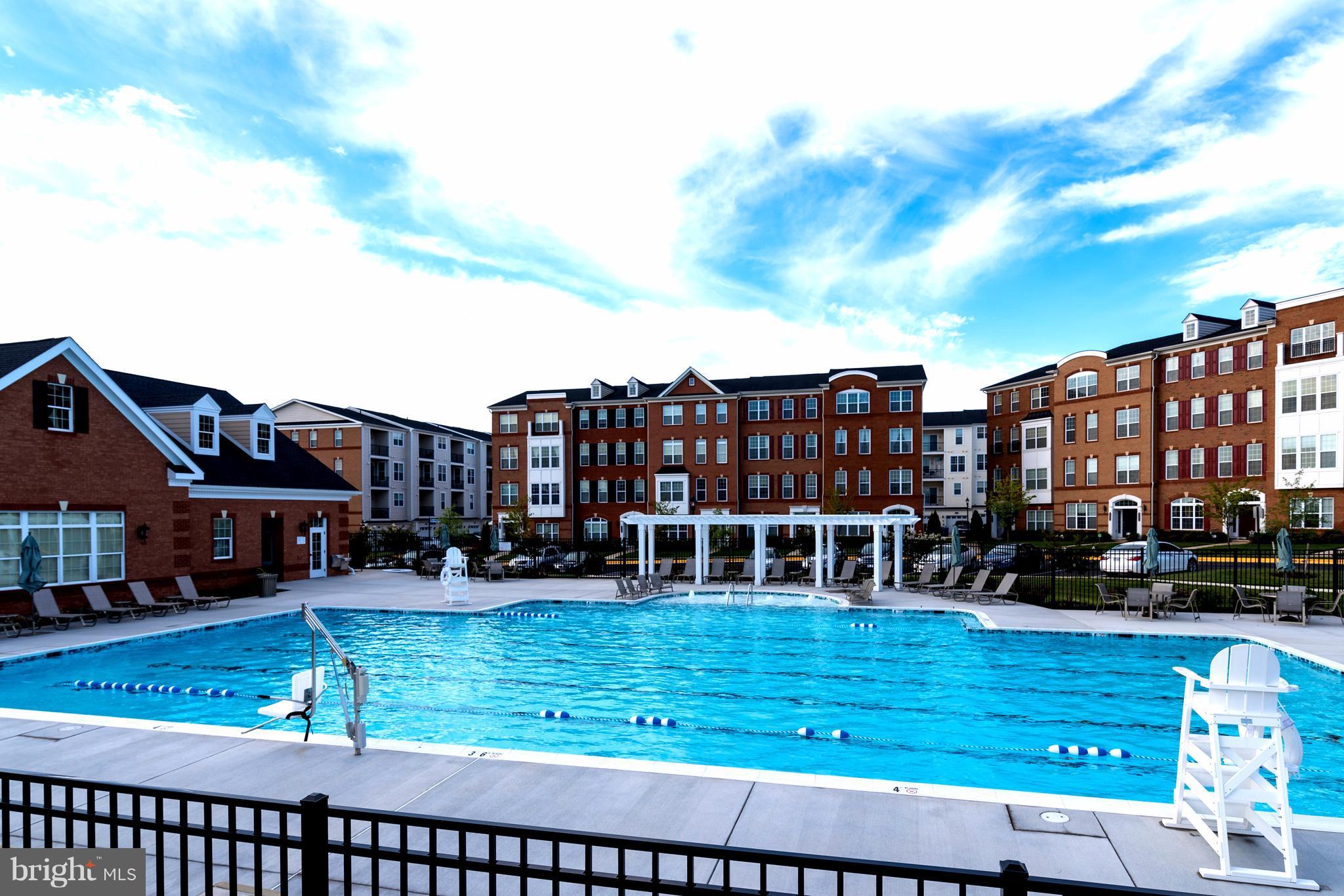 BUCKINGHAM AT LOUDOUN VALLEY - Residential