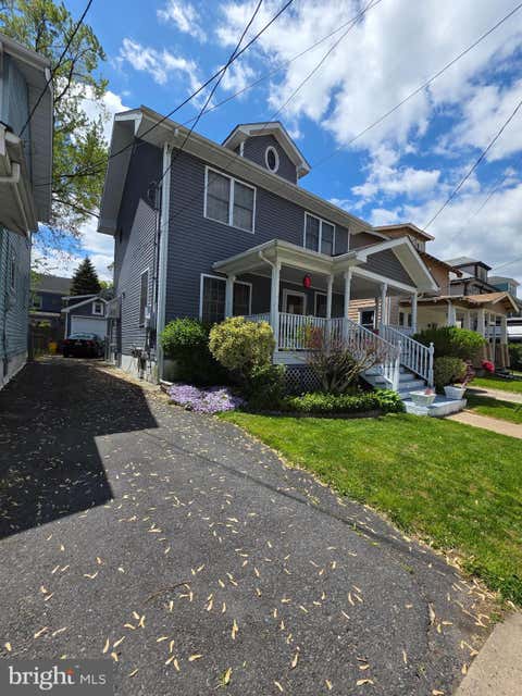 Homes For Sale - 25 Columbia Avenue<br/> TRENTON, NJ 08618