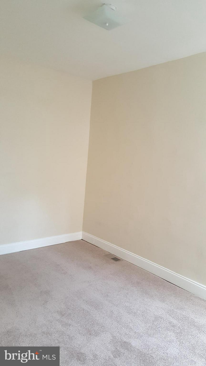 CHARLES VILLAGE - Residential