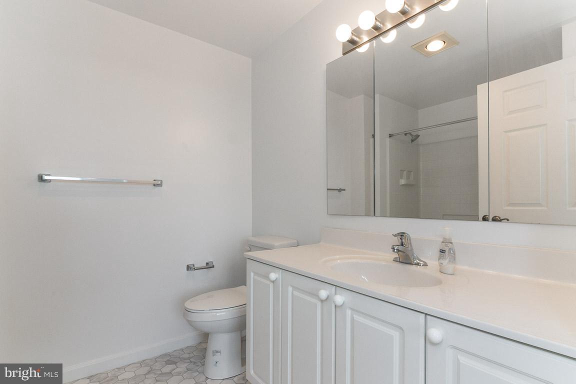 OVERLOOK AT LEISURE WORLD - Residential