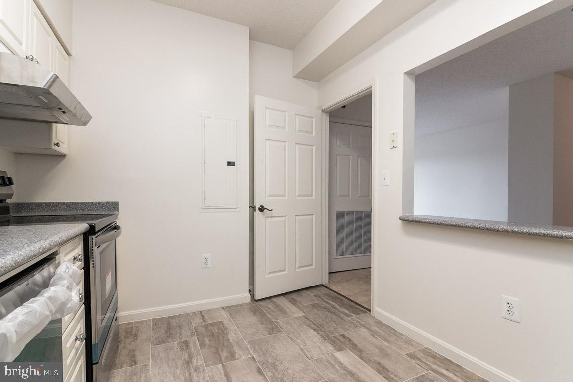 OVERLOOK AT LEISURE WORLD - Residential