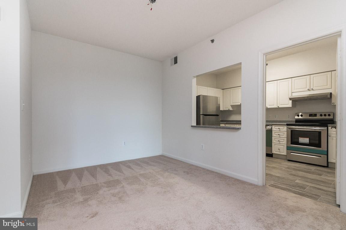 OVERLOOK AT LEISURE WORLD - Residential