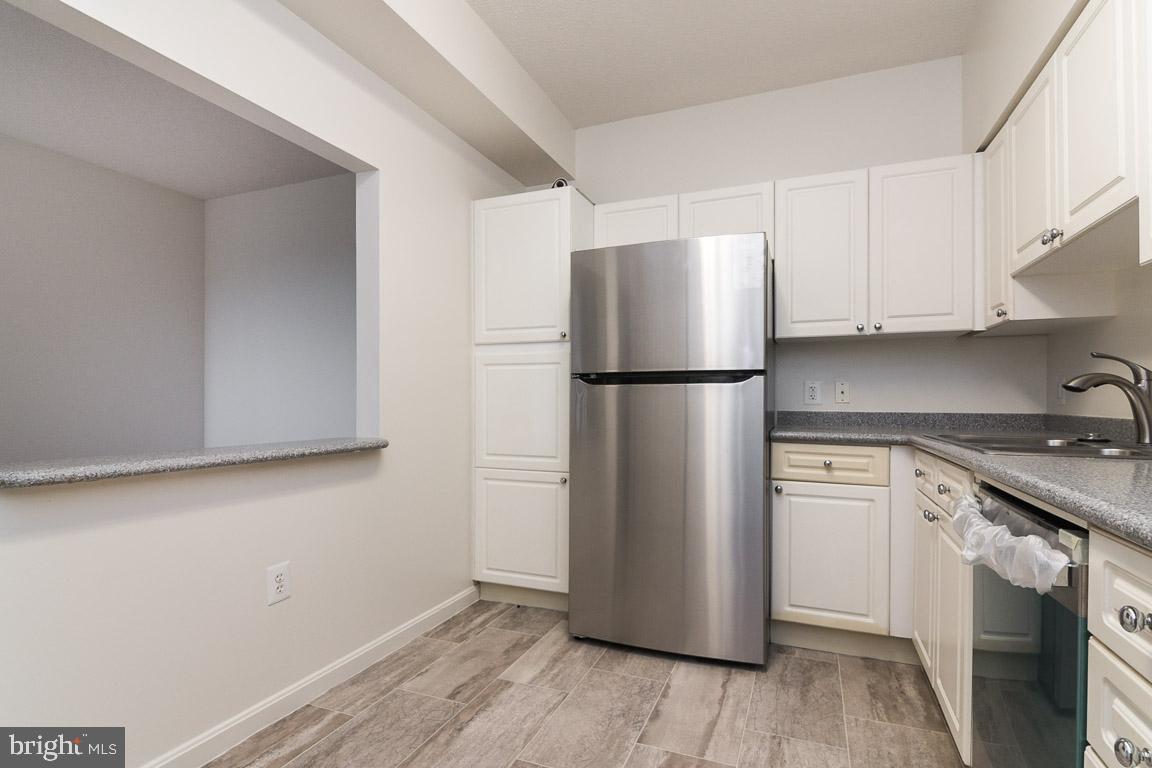 OVERLOOK AT LEISURE WORLD - Residential