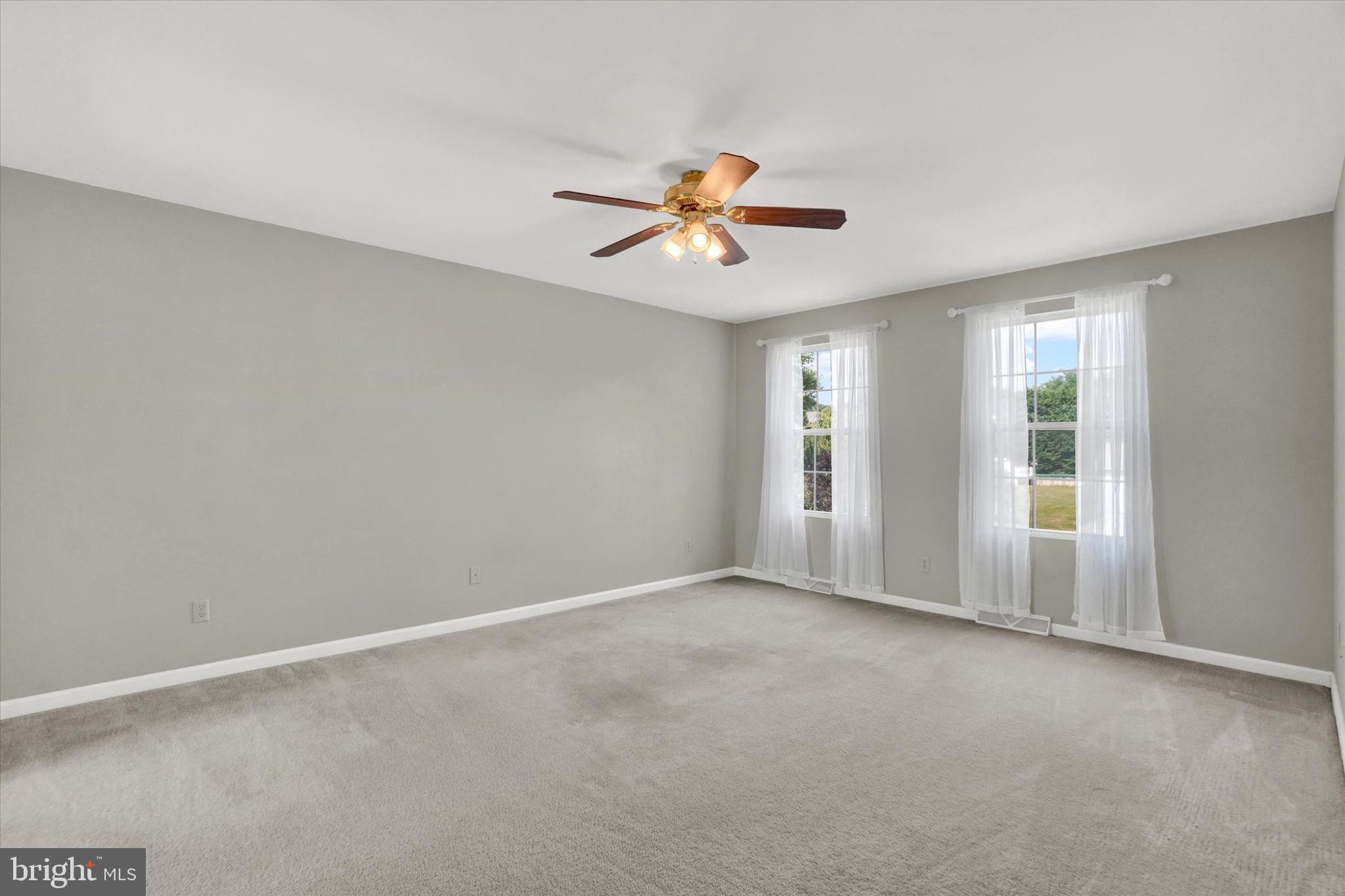 STEWARTSTOWN STATION - Residential