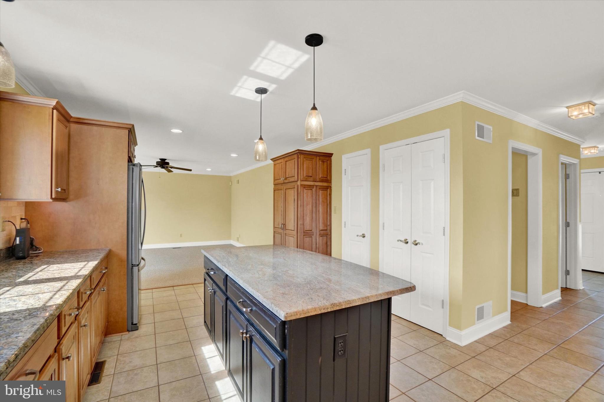 STEWARTSTOWN STATION - Residential