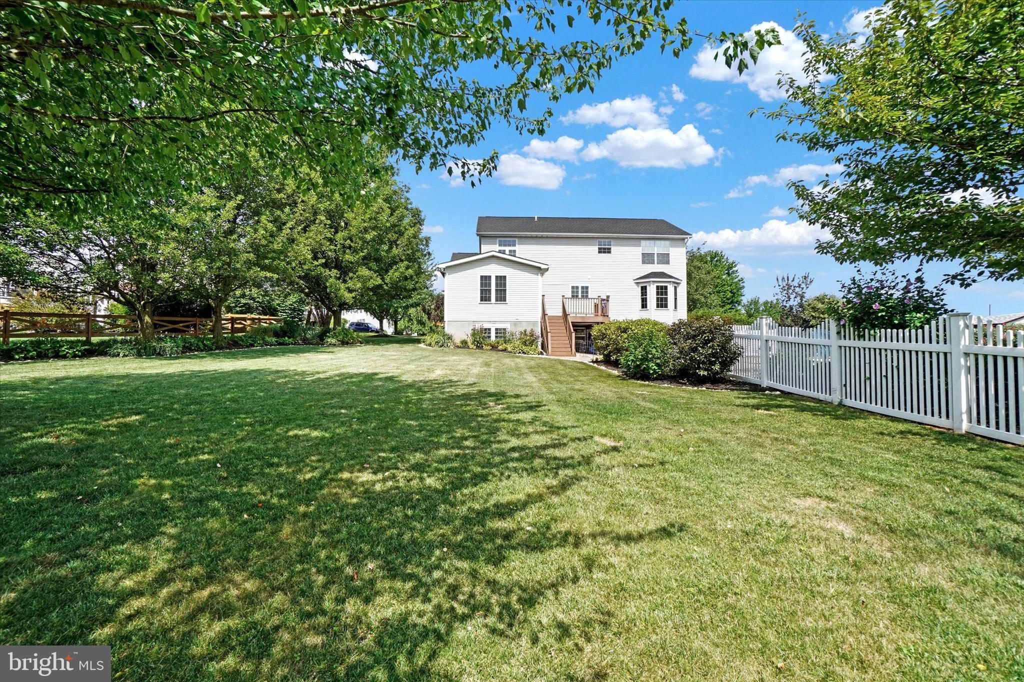 STEWARTSTOWN STATION - Residential