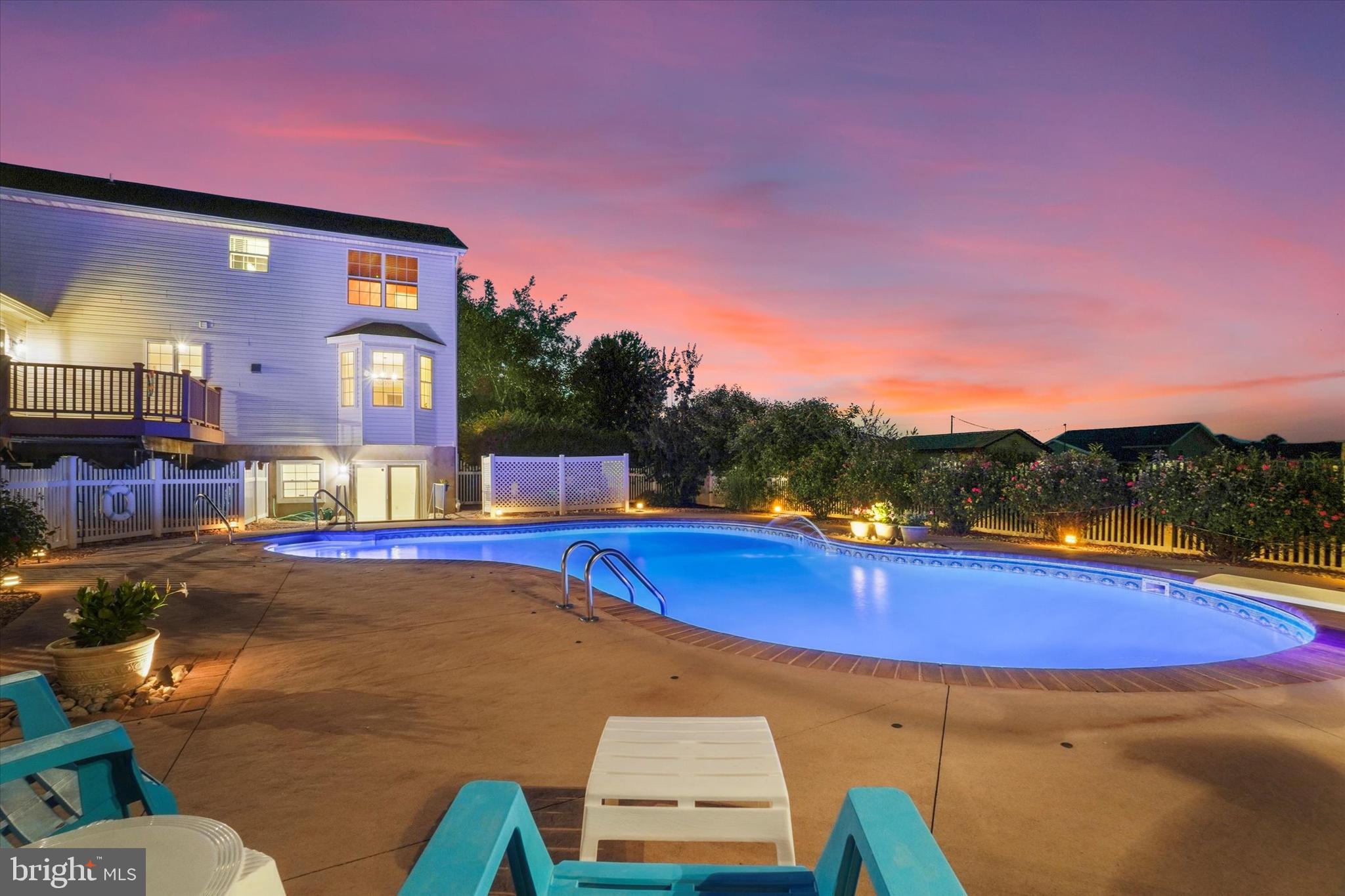 STEWARTSTOWN STATION - Residential