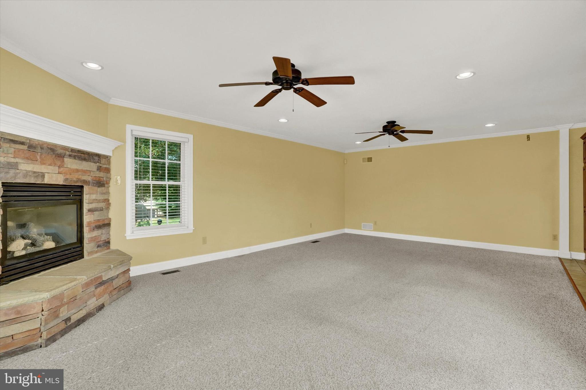 STEWARTSTOWN STATION - Residential