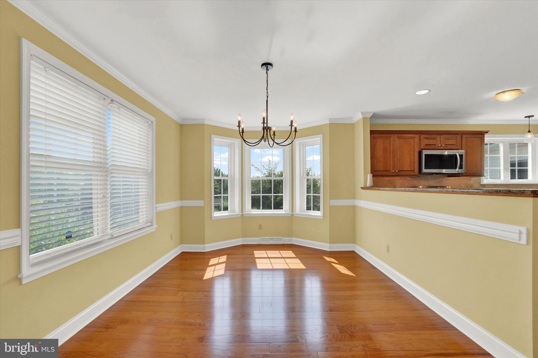 STEWARTSTOWN STATION - Residential