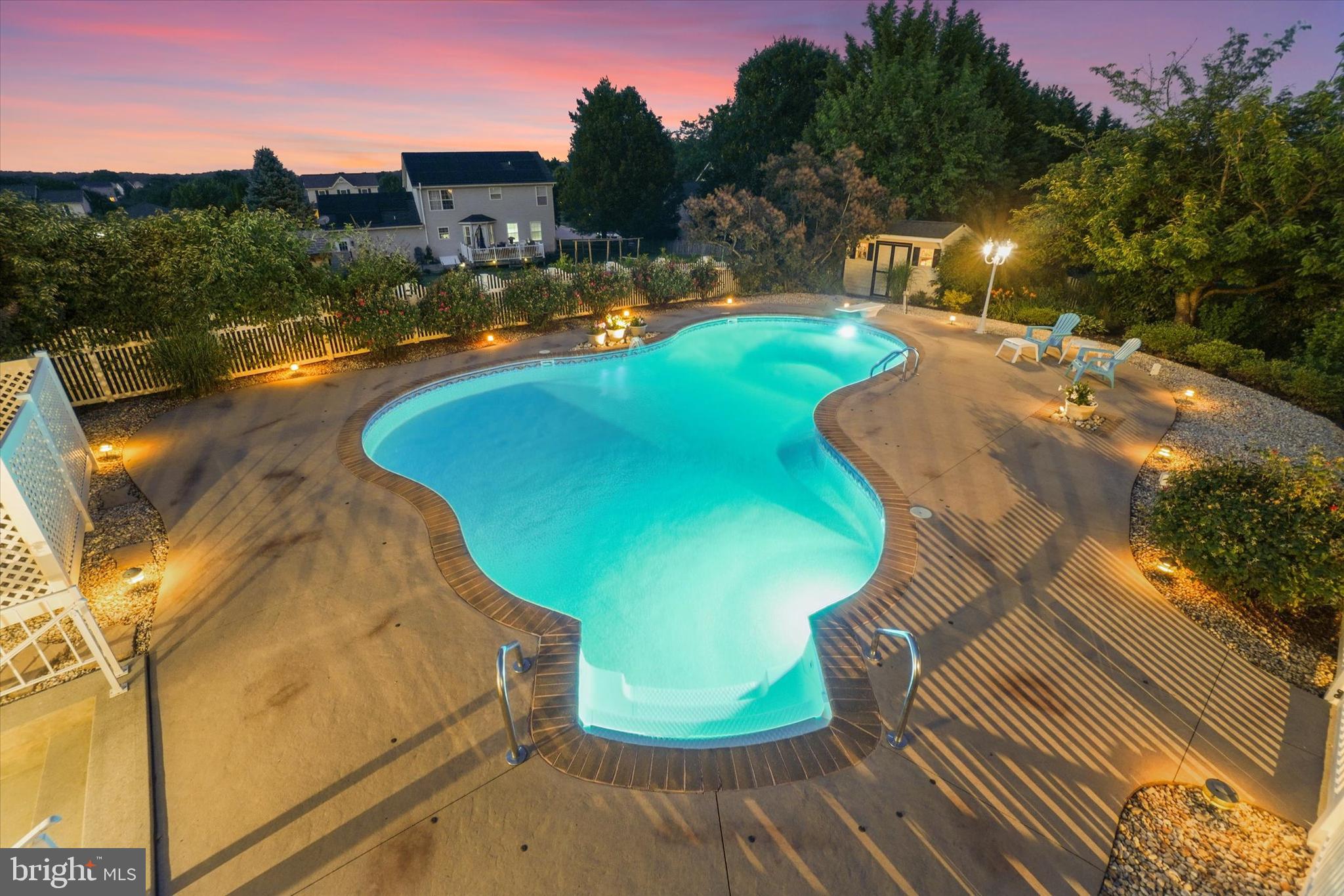 STEWARTSTOWN STATION - Residential