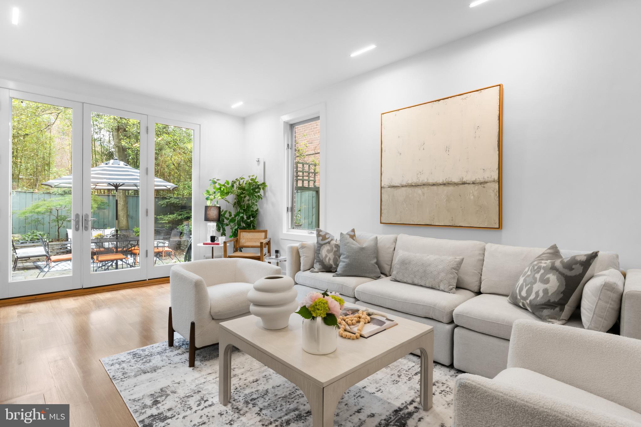 GEORGETOWN - Residential