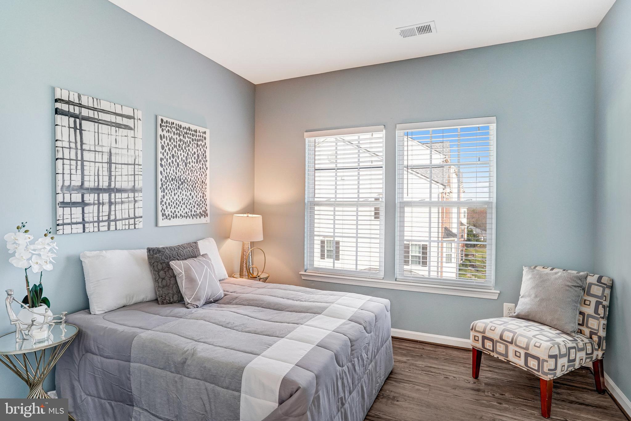 SOMERSET CONDO - Residential