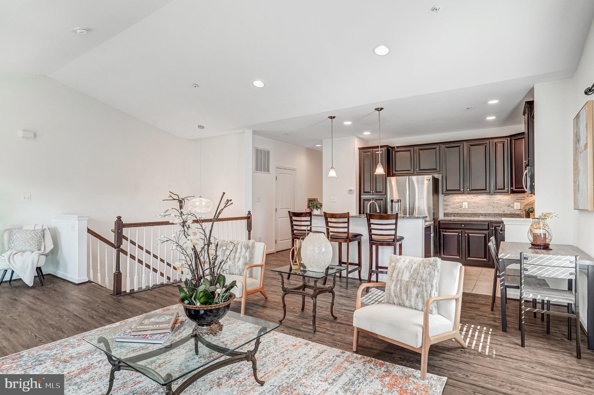 SOMERSET CONDO - Residential