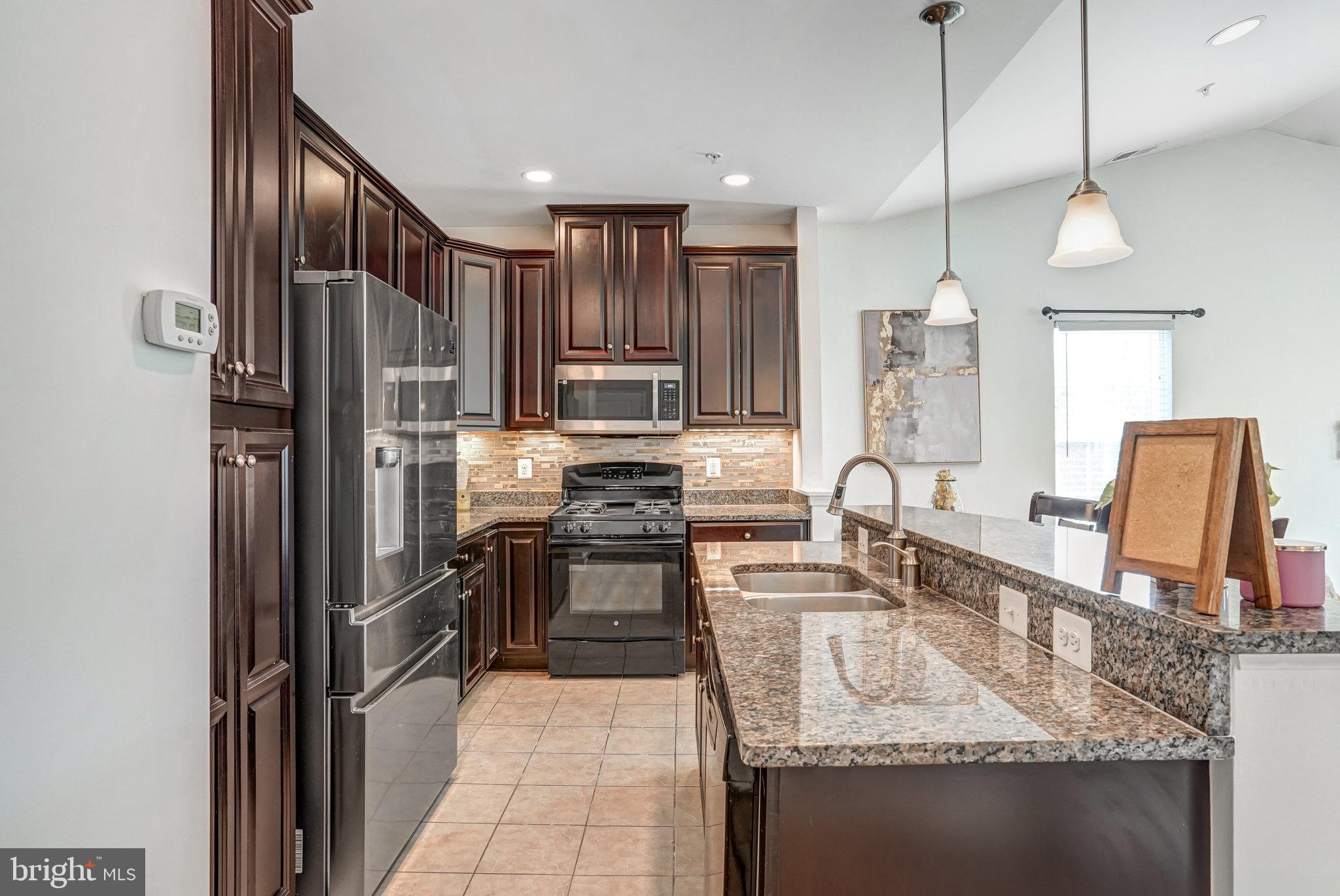 SOMERSET CONDO - Residential