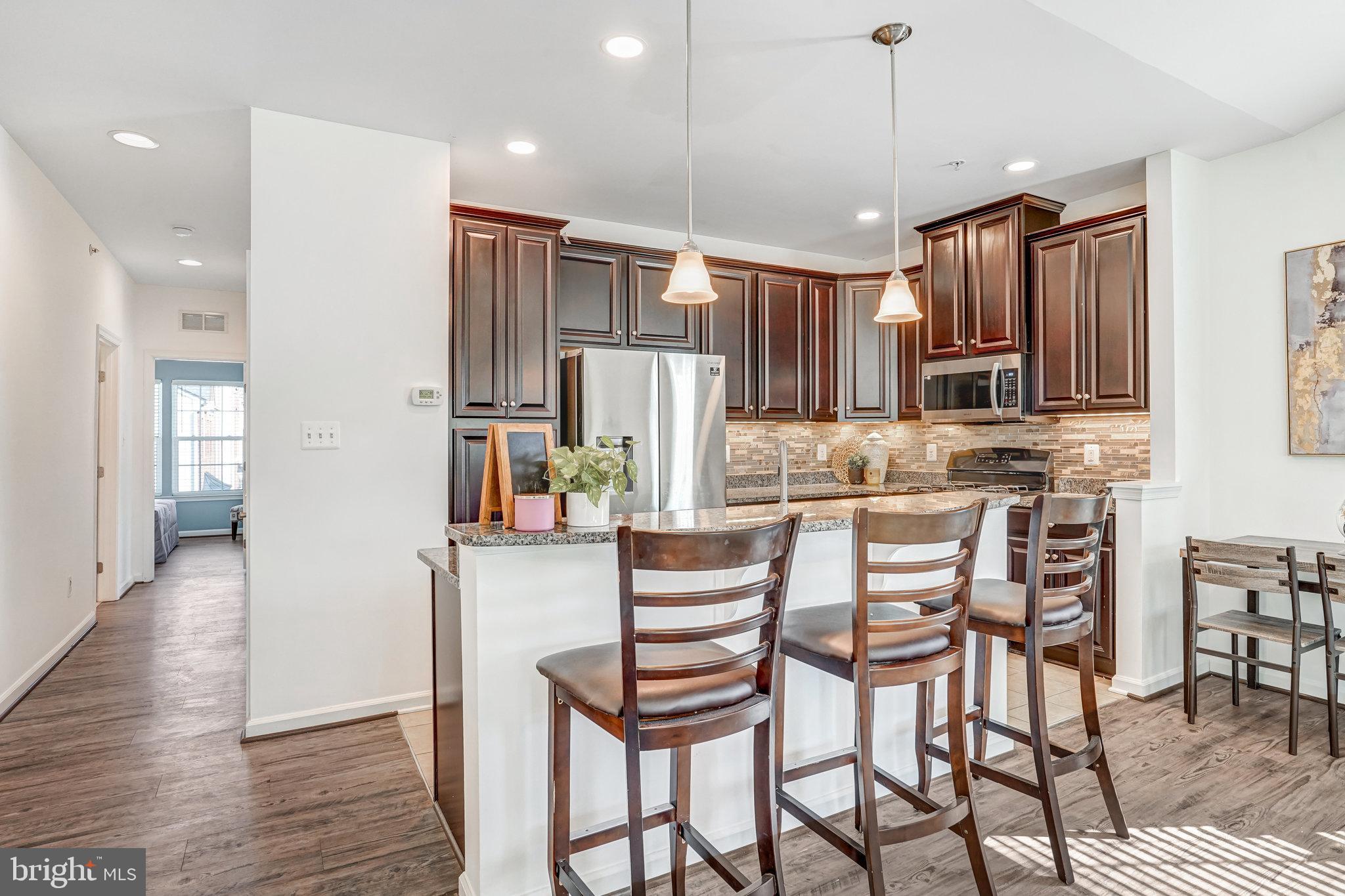 SOMERSET CONDO - Residential