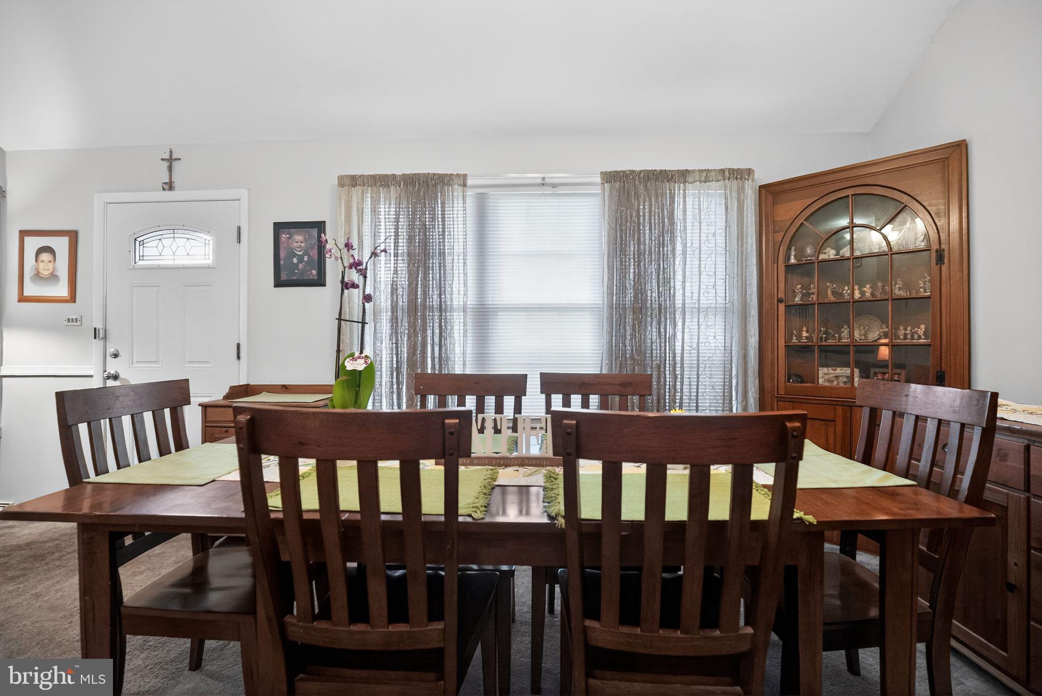 GLENSIDE - Residential