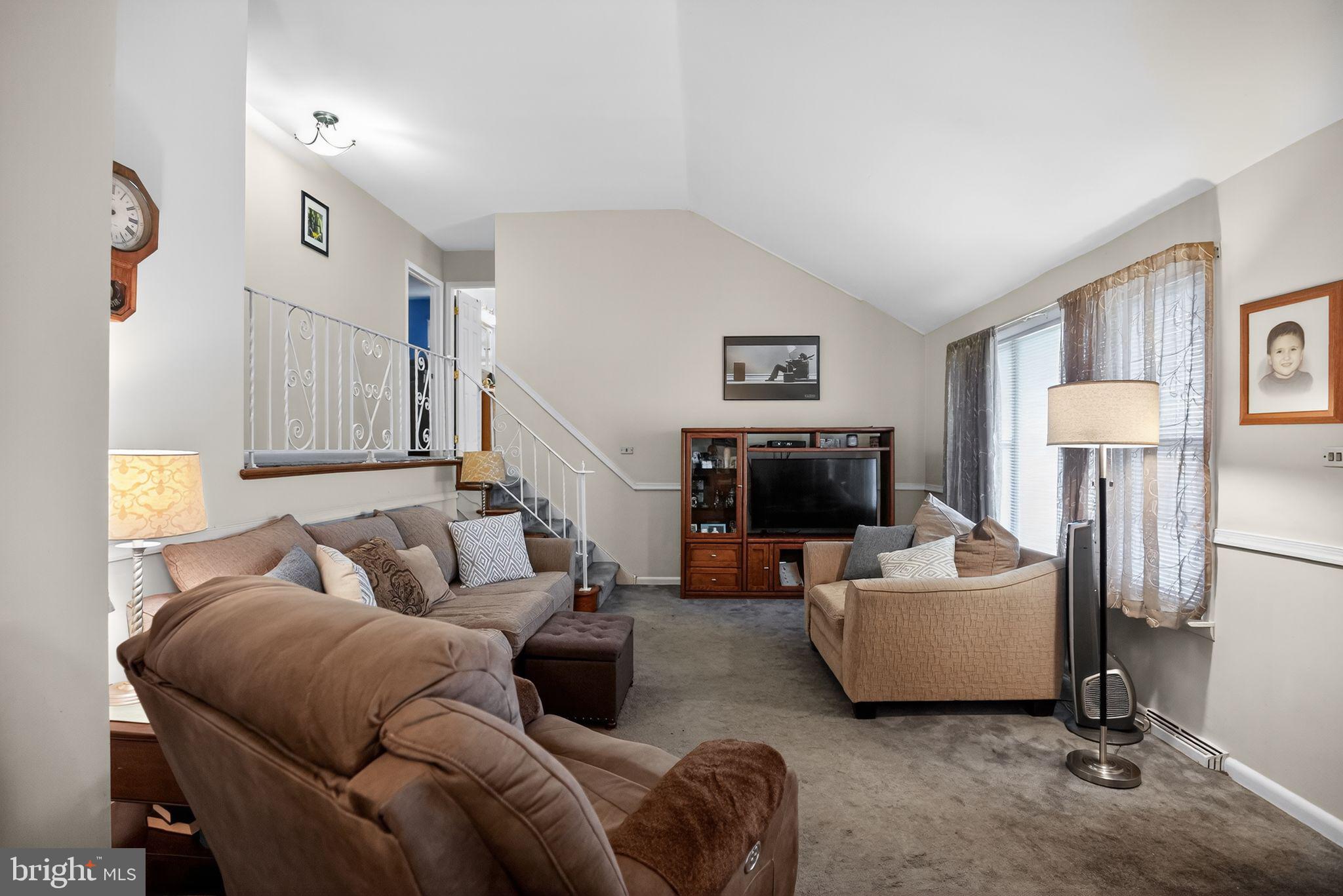 GLENSIDE - Residential