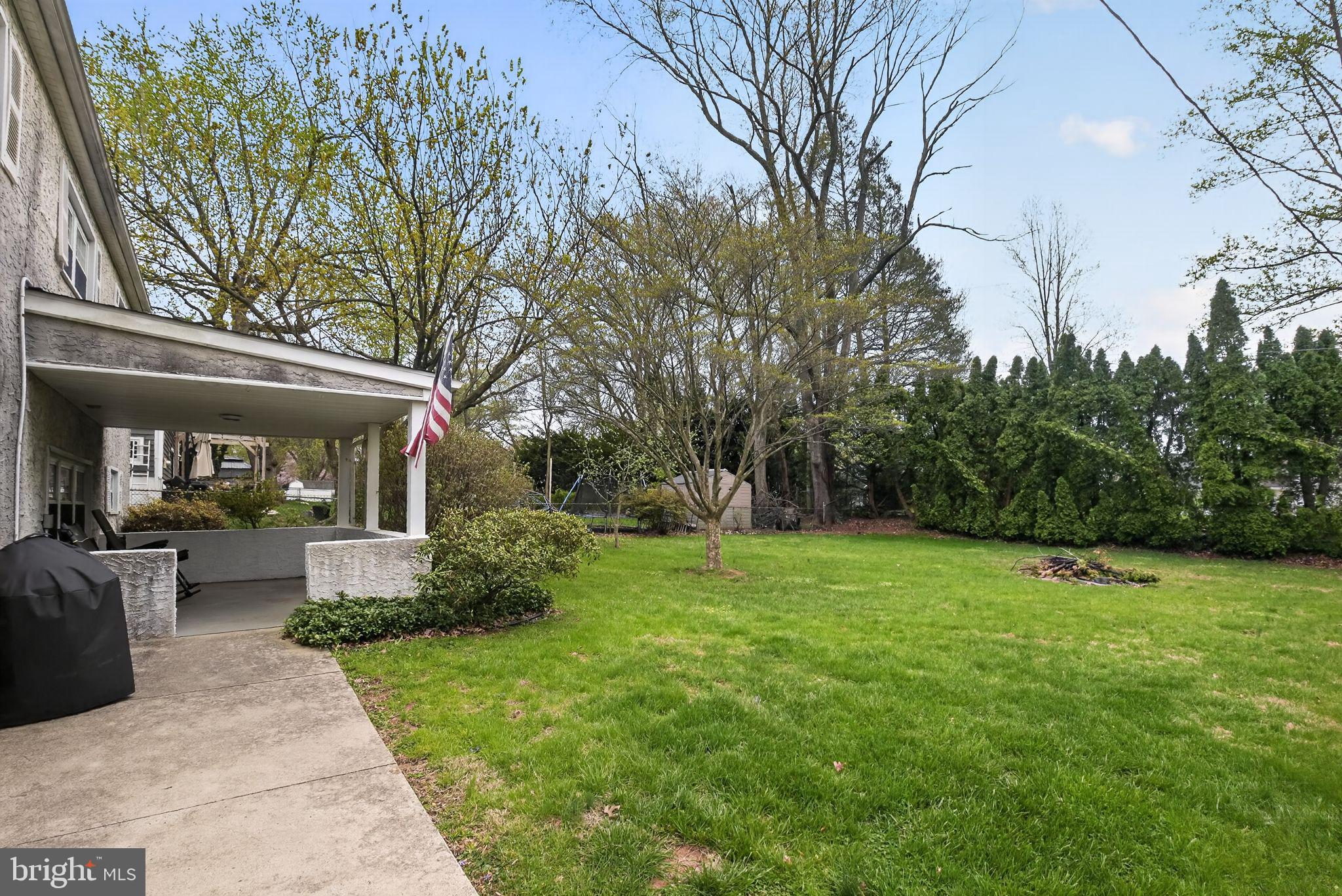 GLENSIDE - Residential