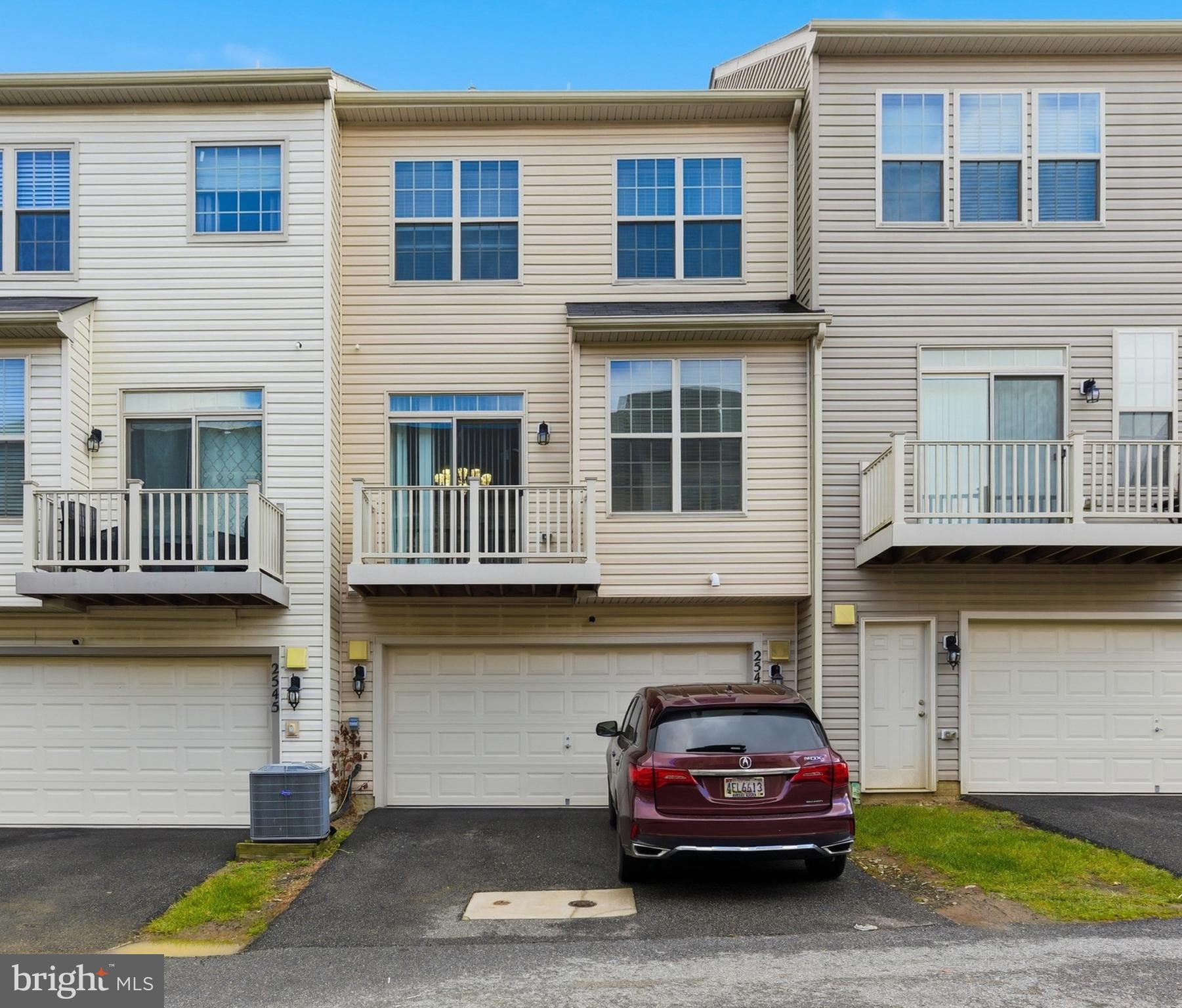 WOODMOORE TOWNE CENTRE - Residential