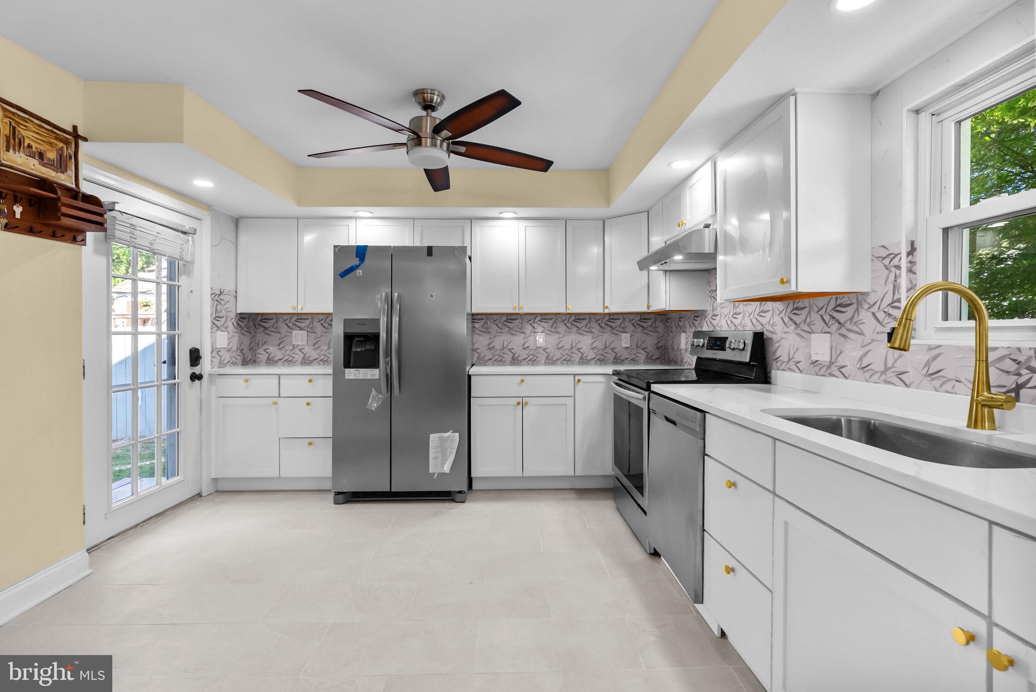 TREVOSE HGTS - Residential