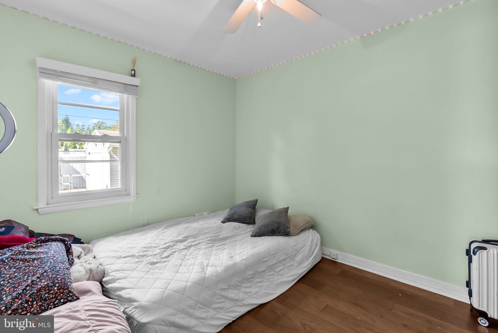 TREVOSE HGTS - Residential